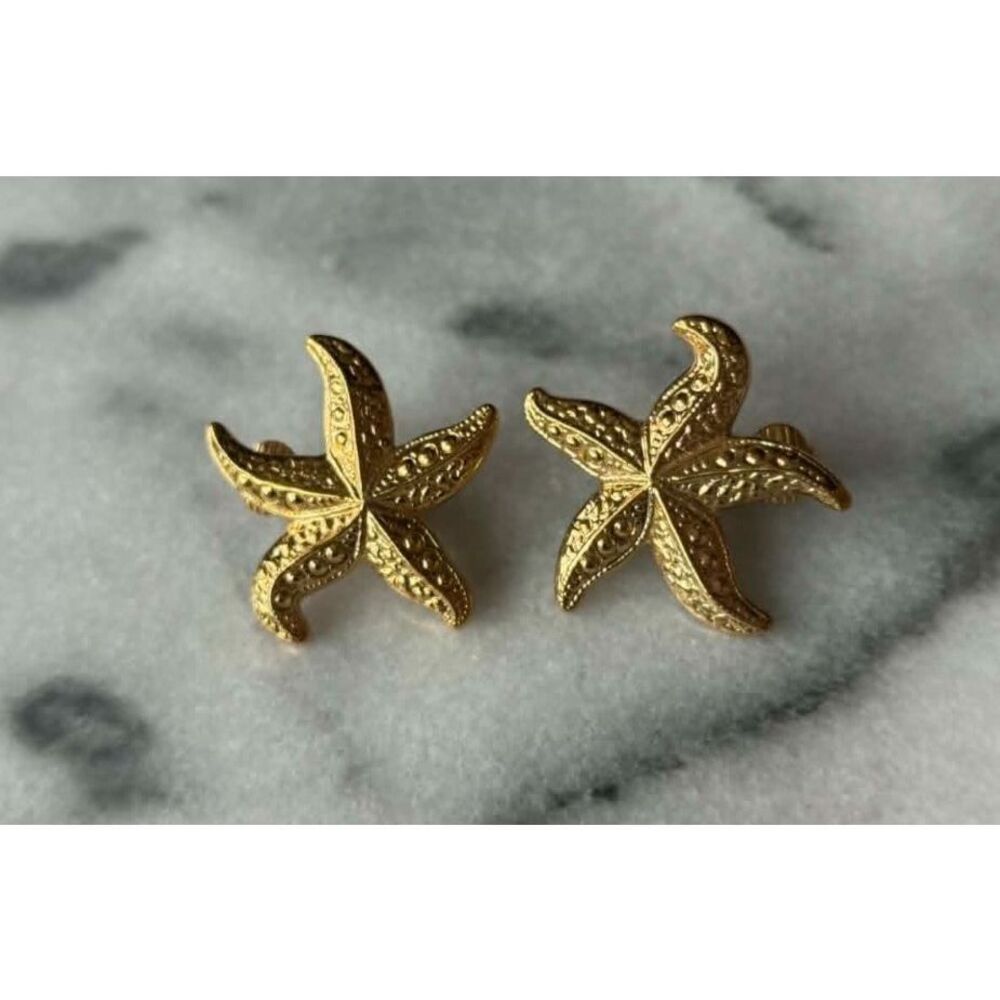 Avon Starfish Gold Tone Clip On Earrings Vintage Beach Textured Lightweight